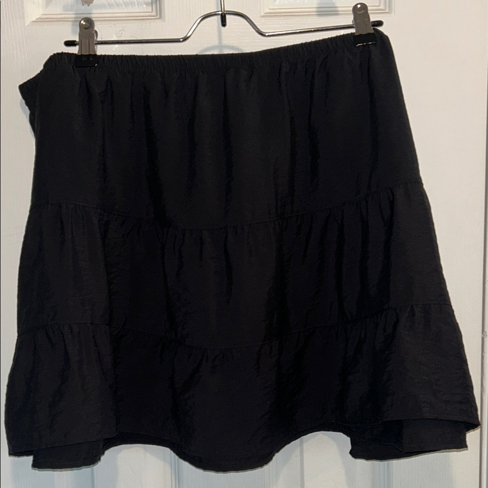 H&M TIERED MINI SKIRT - Picture 4 of 8